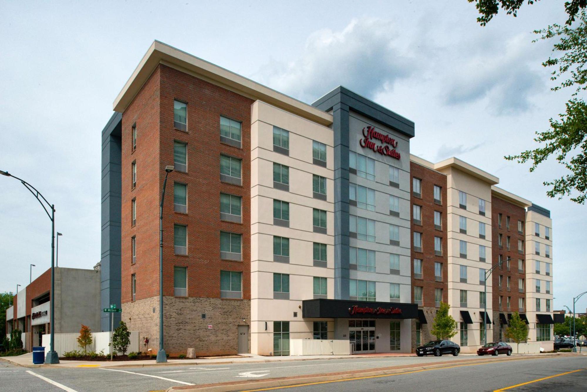 Hampton Inn & Suites Greensboro Downtown, Nc Bagian luar foto